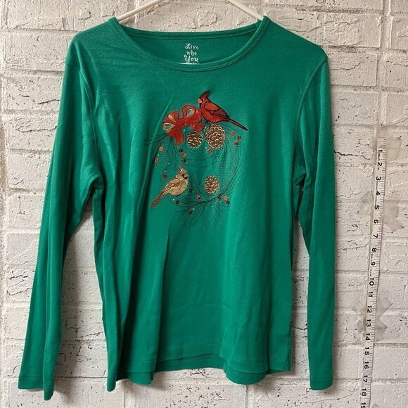 Live Who You Are Green Christmas Cardinal Long Sleeve Top PS - Picture 2 of 8